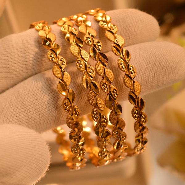 Luxury Unique Design Gold Plated 4pc Bangle Set for Girls/Women