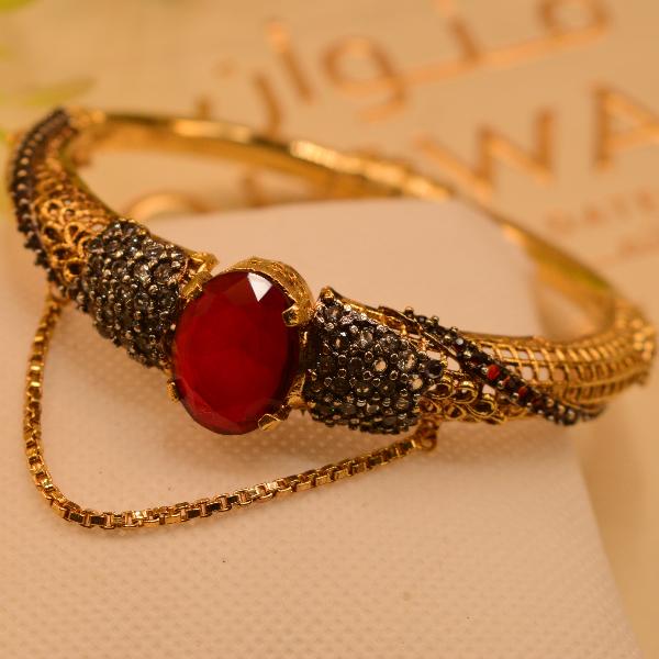 Stylish Design Gold Plated Real Stones Bangle for Girls/Women