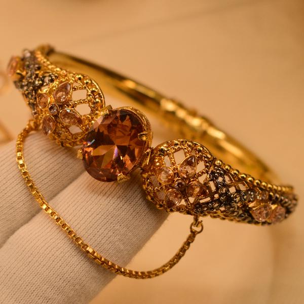 Gorgeous Design Gold Plated Real Stones Bangle for Girls/Women