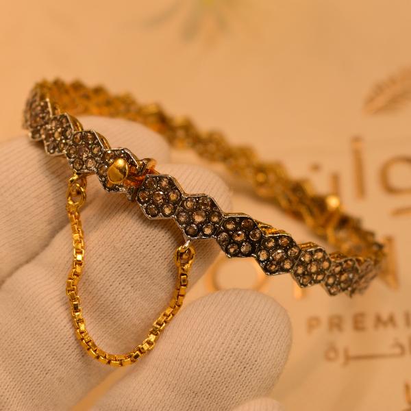 Elegant Unique Design Gold Plated Real Stones Bangle for Girls/Women