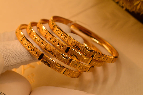 Luxury Design Gold Plated 4pc Bangles Set for Girls/Women