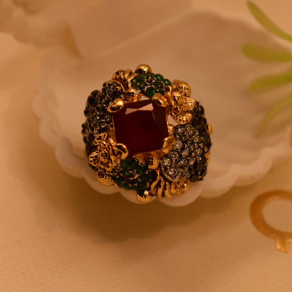 Gorgeous Unique Design Gold Plated Crystal Stones Ring For Girls/Women