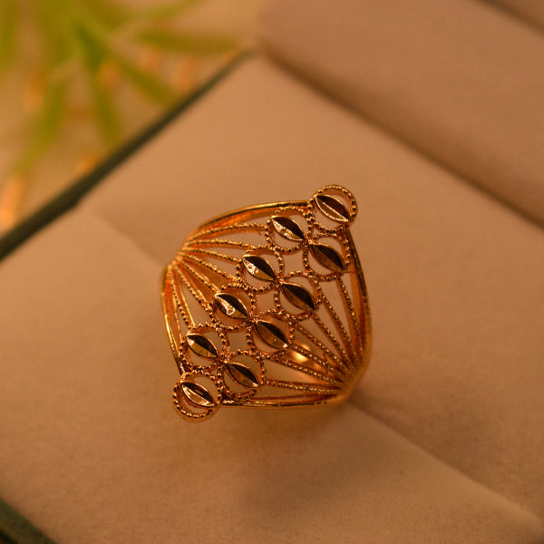 Luminous Unique Design Gold Plated Ring For Girls/Women