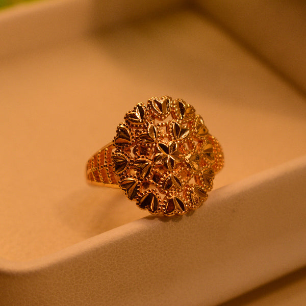 Luminous Unique Design Gold Plated Ring For Girls/Women