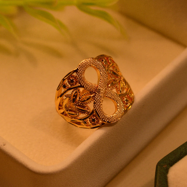 Dazzling Unique Design Gold Plated Ring For Girls/Women