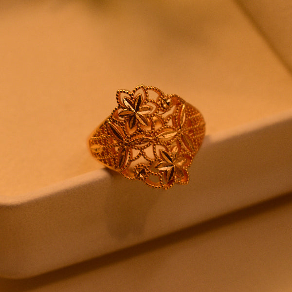 Fancy Unique Design Gold Plated Ring For Girls/Women