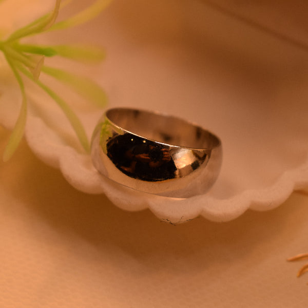 Sparkling Unique Design Ring For Girls/Women