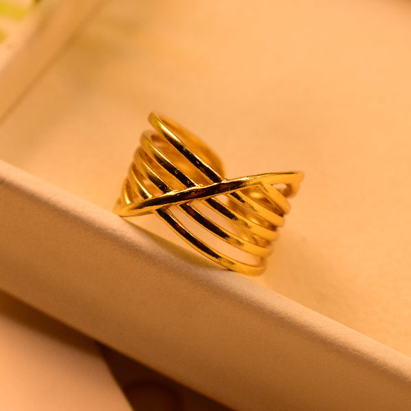 Elegant Unique Design Gold Plated Ring For Girls/Women