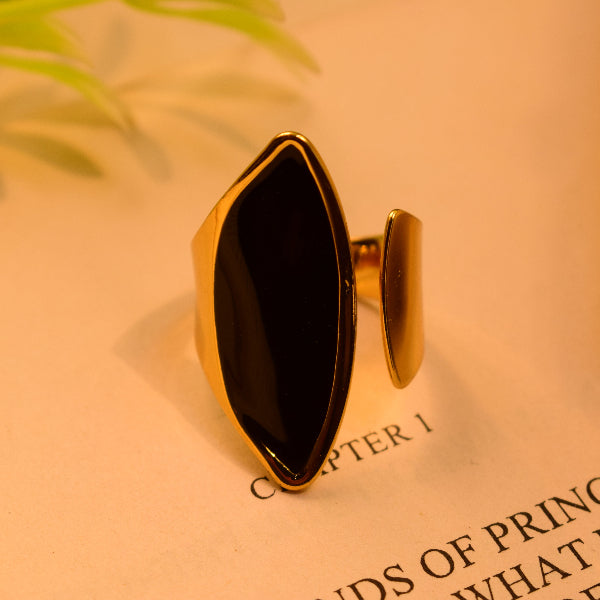 Gorgeous Unique Design Gold Plated Ring For Girls/Women