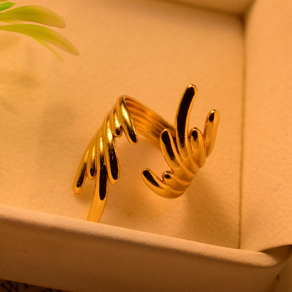 Fancy Unique Design Gold Plated Ring For Girls/Women