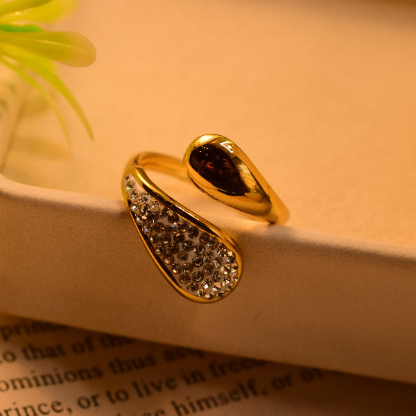Glamorous Unique Design Gold Plated Crystal Stones Ring For Girls/Women