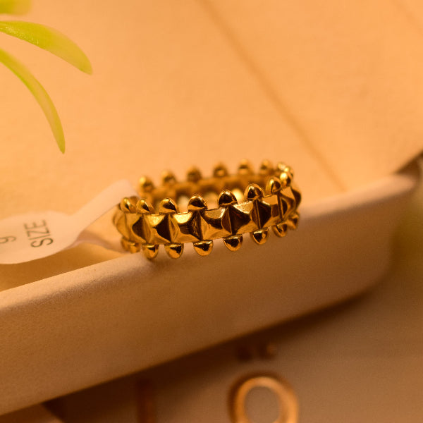 Fancy Unique Design Gold Plated Ring For Girls/Women