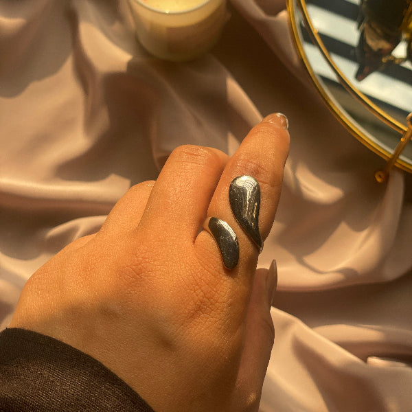 Elegant Unique Design Silver Plated Ring For Girls/Women
