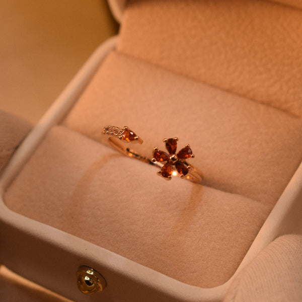 Luminous Unique Design Gold Plated Crystal Stones Ring For Girls/Women