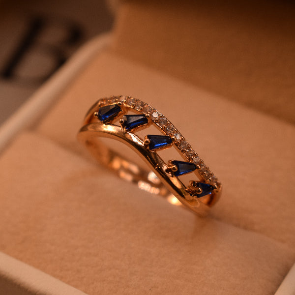 Fancy Unique Design Gold Plated Crystal Stones Ring For Girls/Women