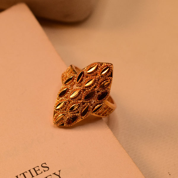 Luxury Unique Design Gold Plated Ring For Girls/Women