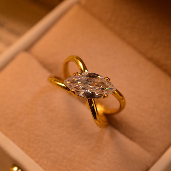 Luxury Design Gold Plated Crystal Stone Ring For Girls/Women