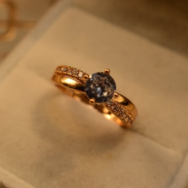 Beautiful Design Gold Plated Crystal Stones Ring For Girls/Women