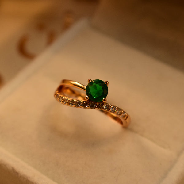 Elegant Design Gold Plated Crystal Stones Ring For Girls/Women