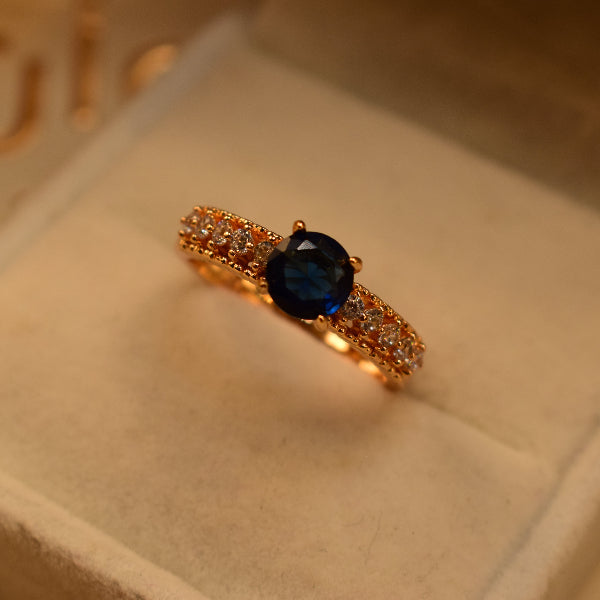 Luxury Design Gold Plated Crystal Stones Ring For Girls/Women