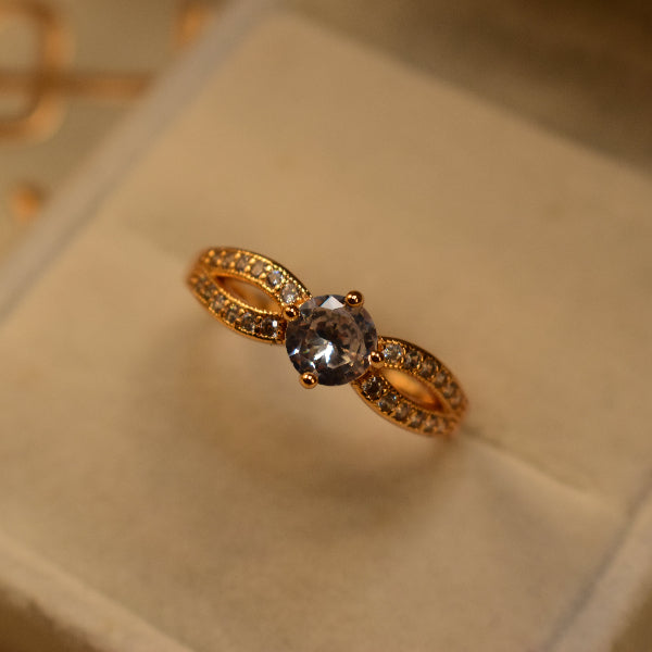 Charming Design Gold Plated Crystal Stones Ring For Girls/Women