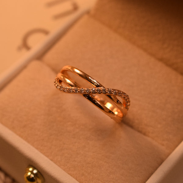 Luxury Design Gold Plated Crystal Stones Ring For Girls/Women