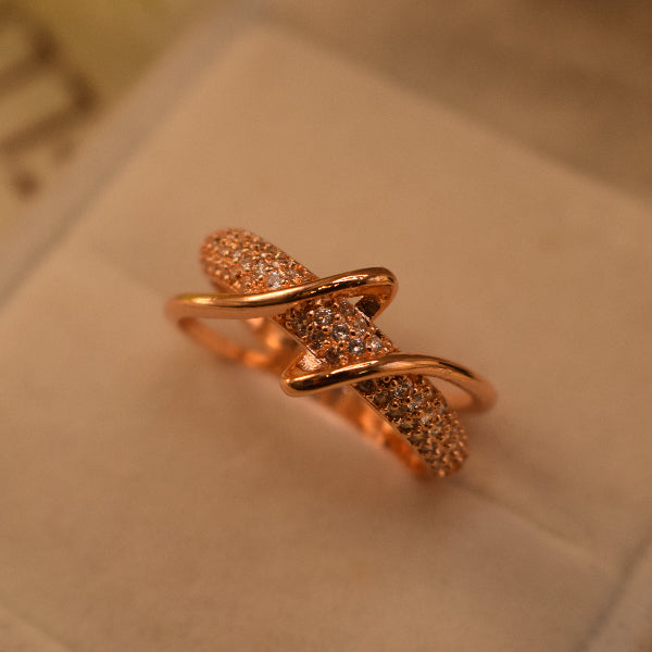 Sparkling Design Gold Plated Crystal Stones Ring For Girls/Women