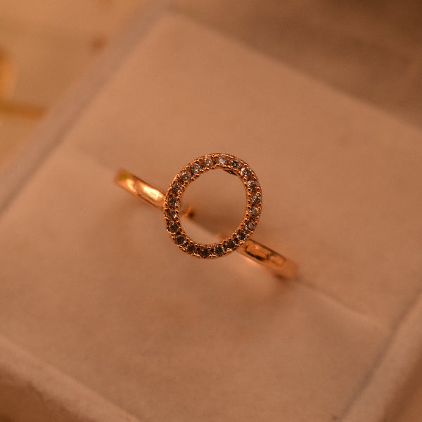 Luminous Design Gold Plated Crystal Stones Ring For Girls/Women