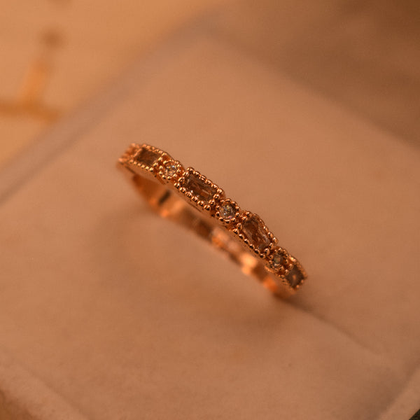 Gorgeous Design Gold Plated Crystal Stones Ring For Girls/Women