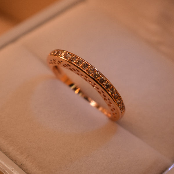 Glamorous Design Gold Plated Crystal Stones Ring For Girls/Women