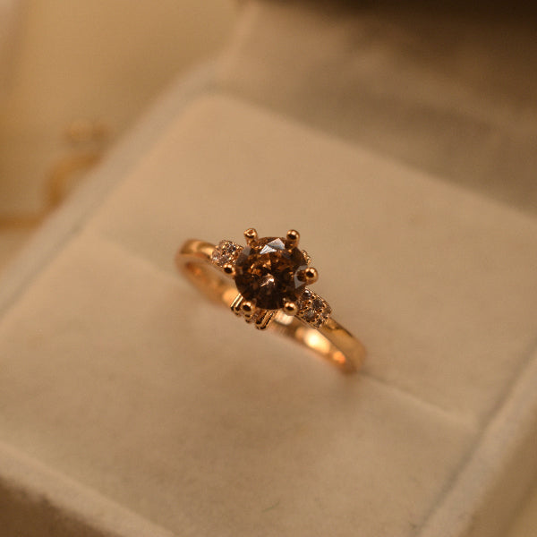 Elegant Unique Design Gold Plated Crystal Stones Ring For Girls/Women