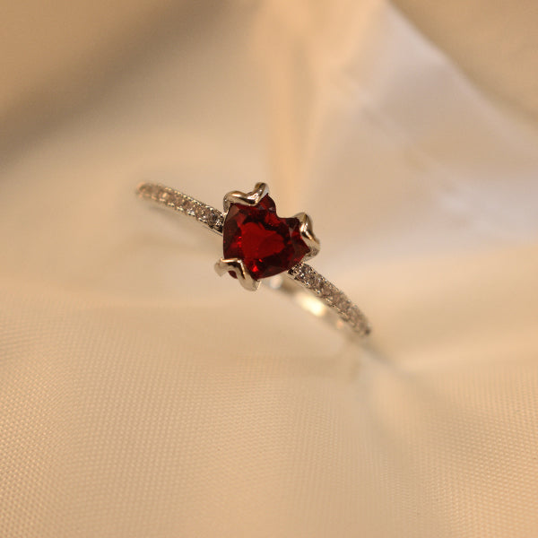 Luminous Heart Design Silver Plated Crystal Stones Ring For Girls/Women