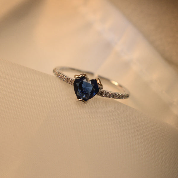 Luminous Heart Design Silver Plated Crystal Stones Ring For Girls/Women