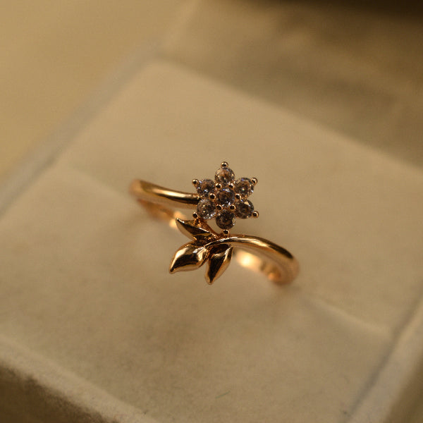 Elegant Unique Design Crystal Stones Ring For Girls/Women