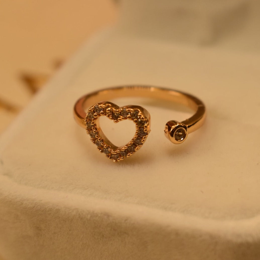 Fancy Heart Design Golden Adjustable Ring for Girls/Women