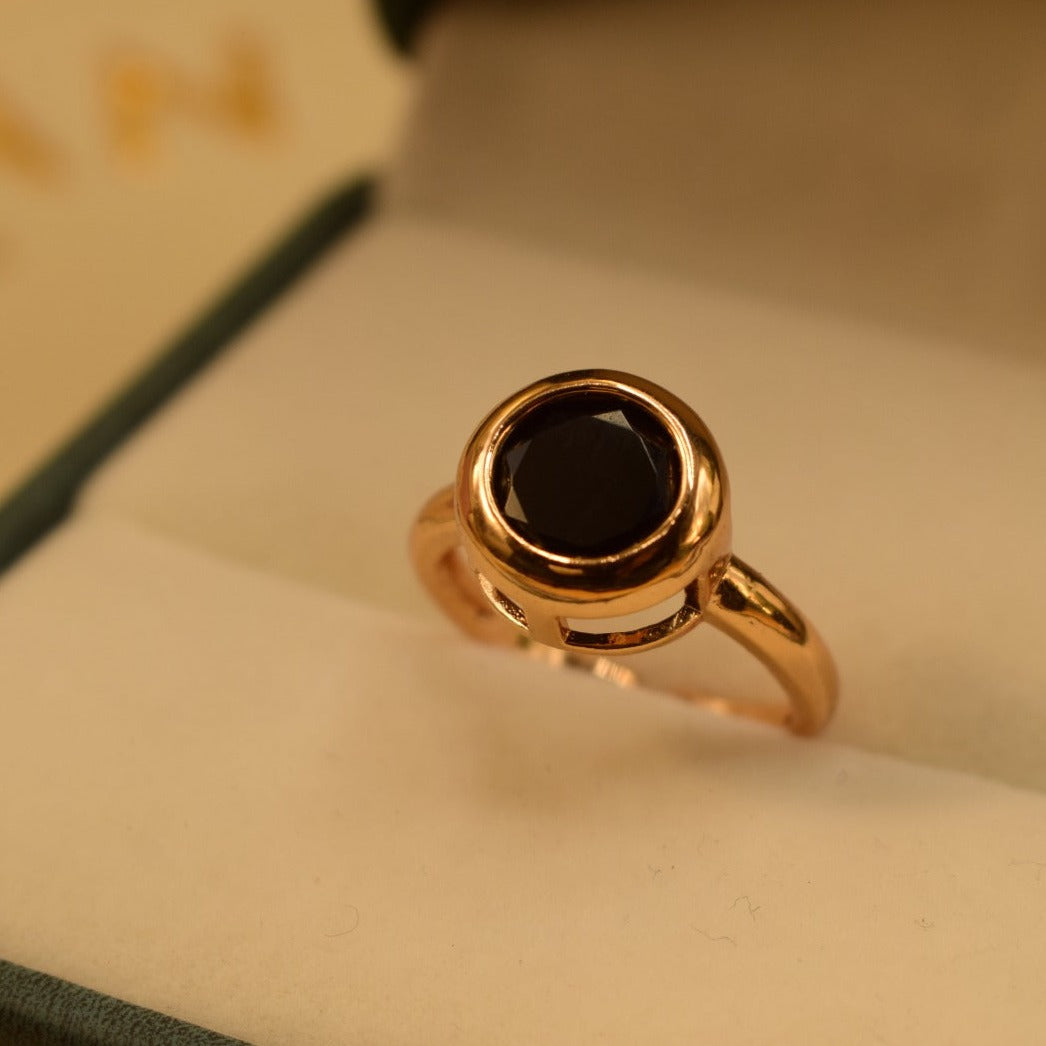 Elegant Design Real Black/Maroon Stone Gold Plated Ring for Girls/Women