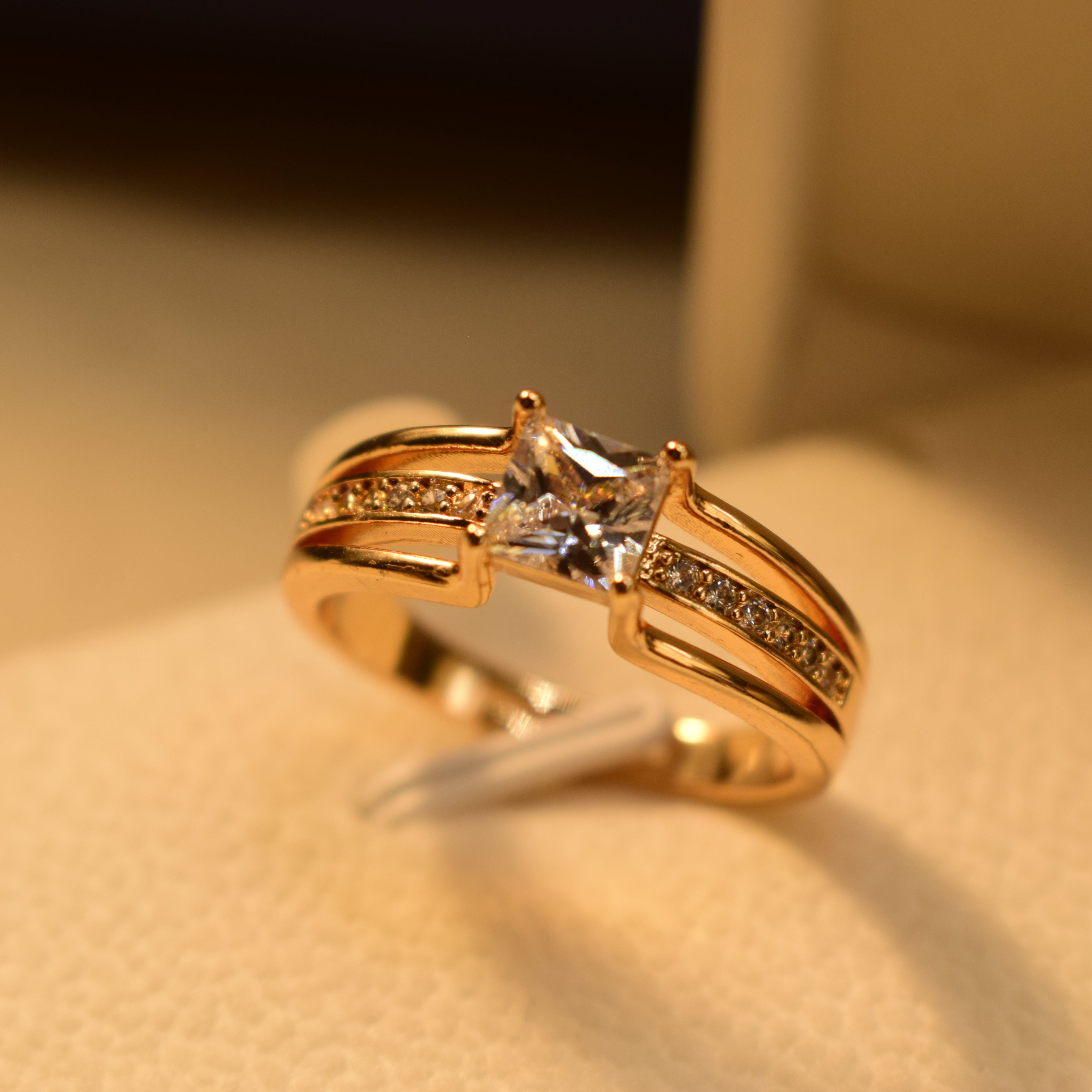 Elegant Real Stone Gold Plated Ring for Girls/Women