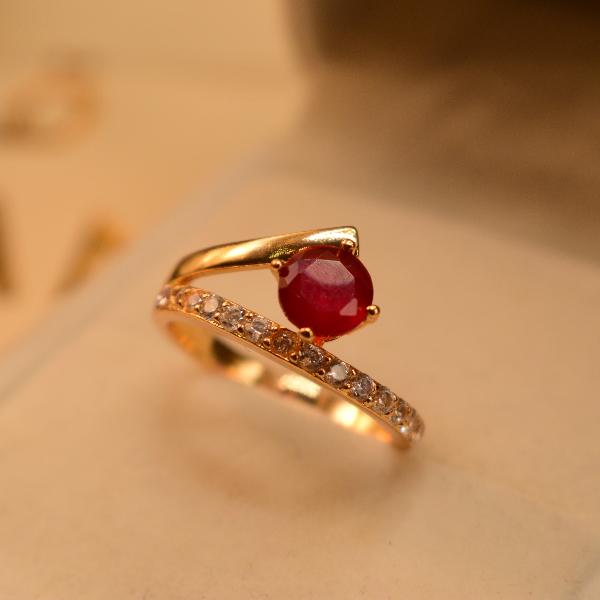 Gorgeous Unique Design Gold Plated Ring For Girls/Women