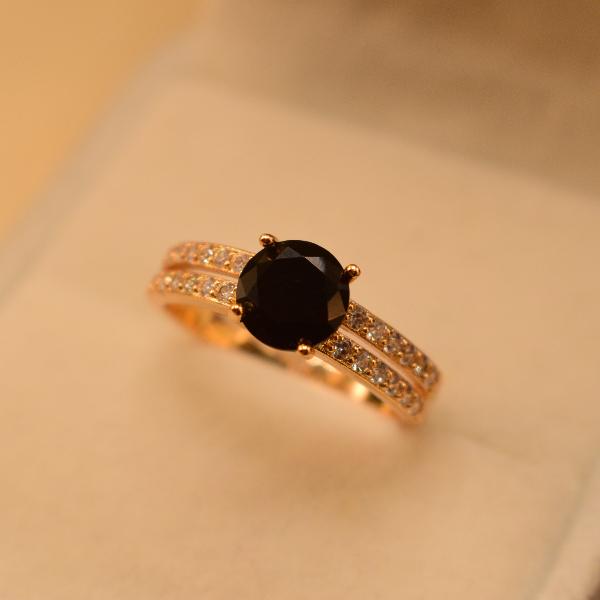 Beautiful Design Real Stone Gold Plated Ring For Girls/Women