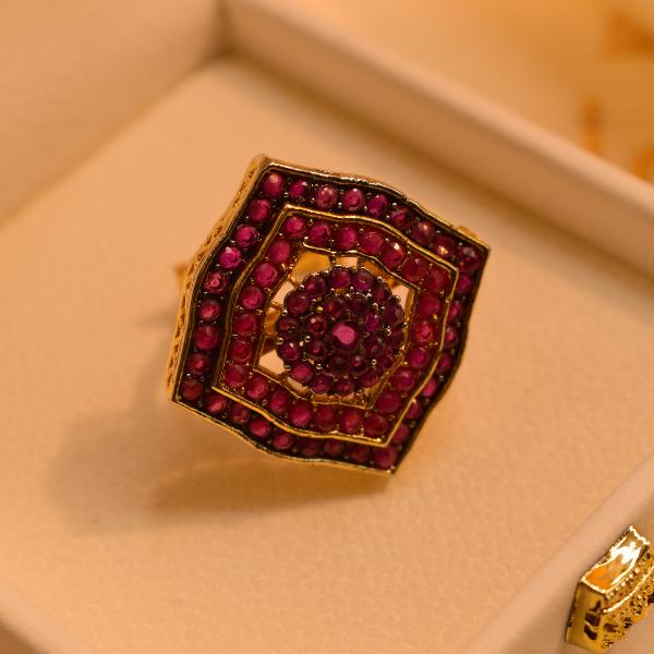 Gorgeous Fancy Design Real Stones Gold Plated Ring For Girls/Women