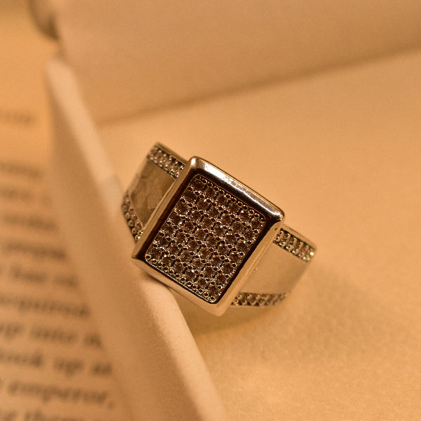Luxury Unique Cubic Design Crystal Stones Ring For Girls/Women