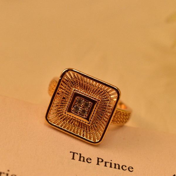 Dazzling Unique Design Crystal Stones Ring For Girls/Women
