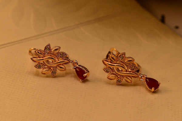Charming Unique Design Gold Plated Earrings For Girls/women