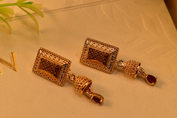 Luminous Unique Design Gold Plated Crystal Stones Earrings For Girls/women