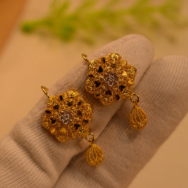 Charming Unique Design Gold Plated Earrings For Girls/women