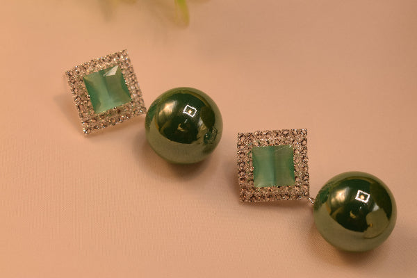 Luminous Design Gold Plated Crystal Stones Earrings For Girls/women