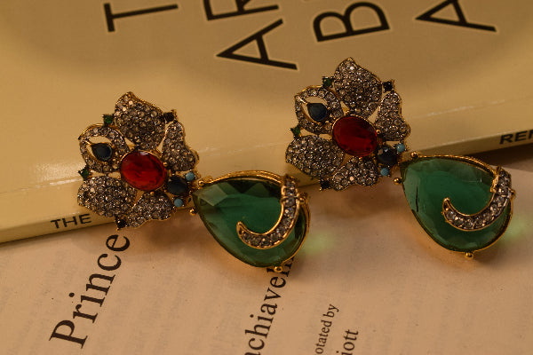 Beautiful Design Gold Plated Crystal Stones Earrings For Girls/women