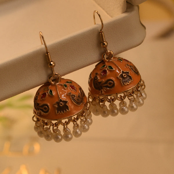 Gorgeous Unique Design Gold Plated Pearls Earrings For Girls/women