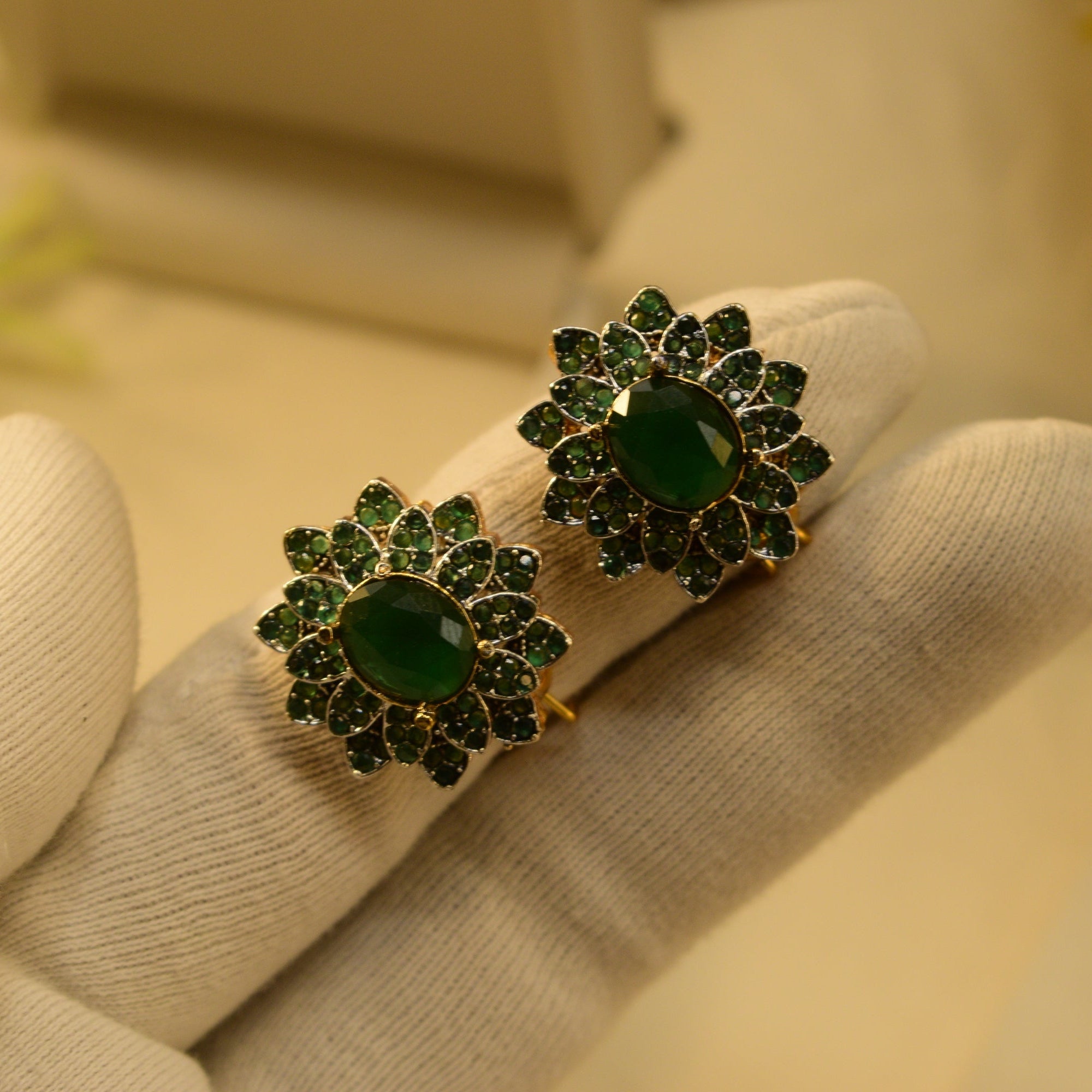 Luxury Unique Design Gold Plated Crystal Stones Earrings For Girls/women