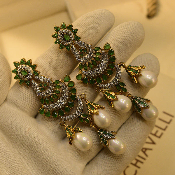 Stylish Unique Design Gold Plated Crystal Stones Earrings For Girls/women